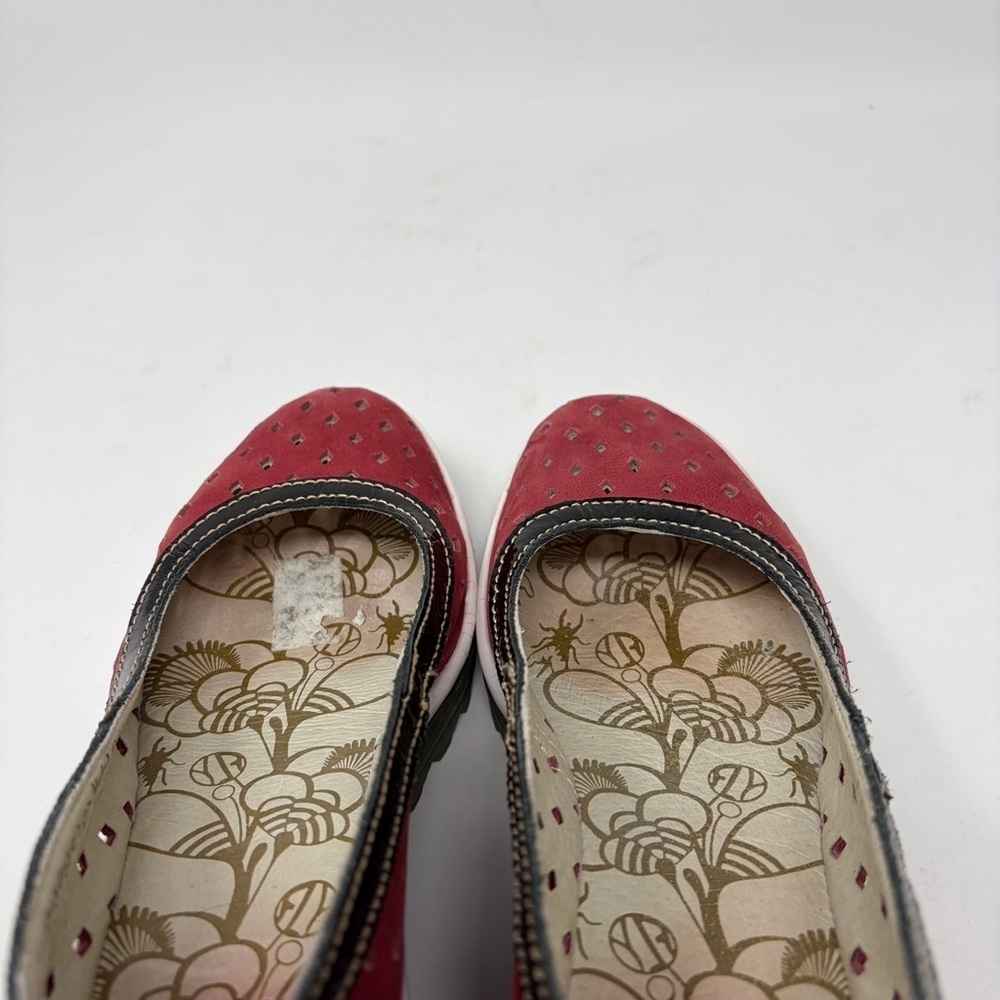 Fly London Yobe Yika Perforated Wedge Sandal Size 37 or US 6.5/7 - Picture 11 of 12